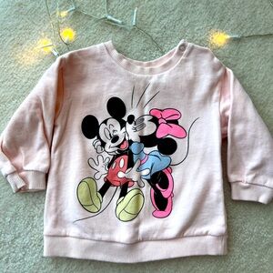 H&M Mickey Mouse Minnie Mouse Kisses Girls Pink Long Sleeve Sweatshirt Top